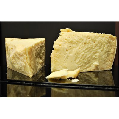 Parmigiano Reggiano 24 mies. 0,6 kg - klin krojony